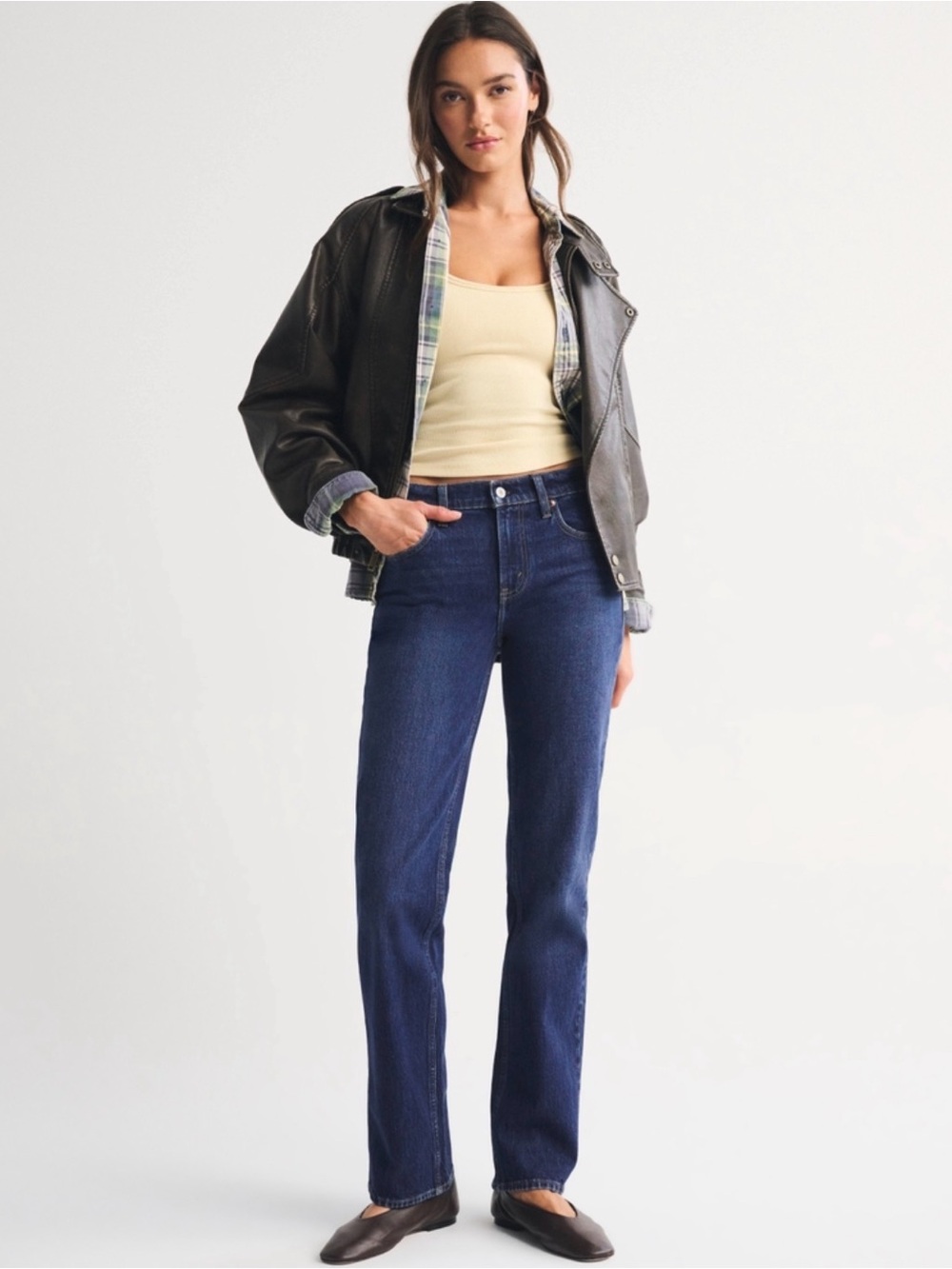🆕 NWT Abercrombie & Fitch 90s Straight Mid Rise Deep Indigo Straight-Leg Jeans - Picture 2 of 12